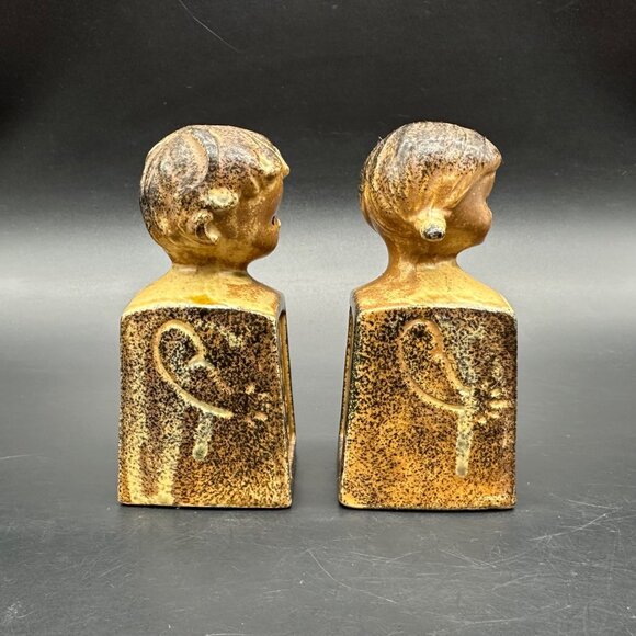 Vintage Shaker Set 1970s Boy Girl Brown Salt Pepper Boho Kitschy Figurines - Picture 3 of 8